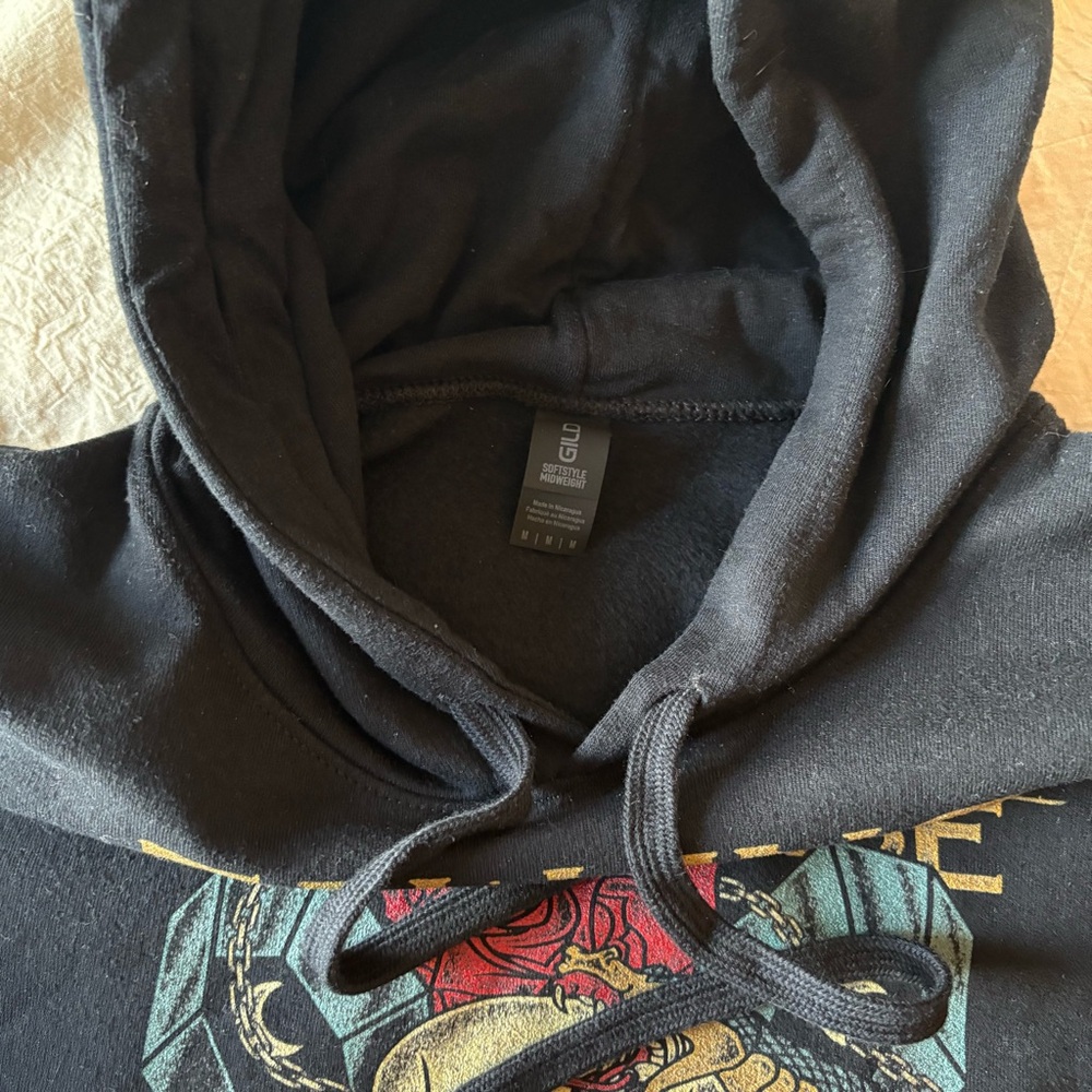 Falling In Reverse Hoodie - M - Picture 3 of 4